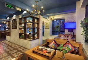 Unclassified image, 2 of 65, button - Jinfeng Hotel (Guilin)