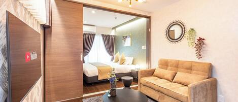 Standard Apartment, Lanai