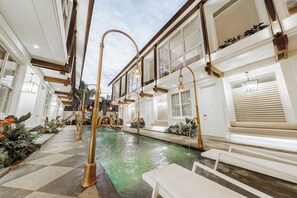 Outdoor pool - Nuho Living (Pecatu)