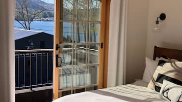 3 chambres, fer et planche à repasser, Wi-Fi, draps fournis