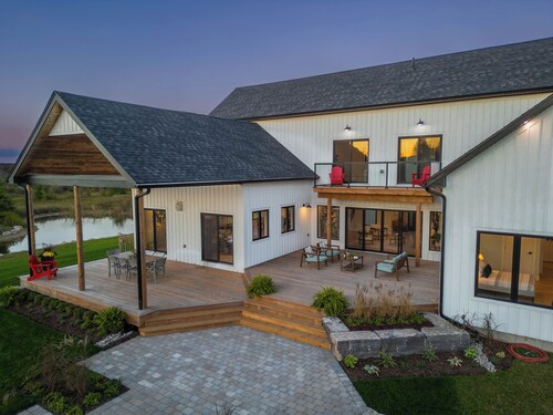 Unwind at Elba Haus