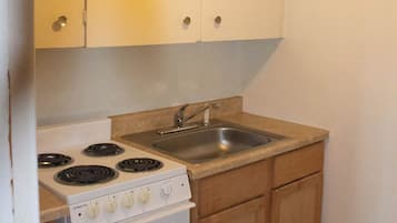 Mini-fridge, microwave, coffee/tea maker, dining tables