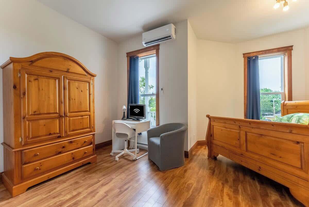 TV, offices