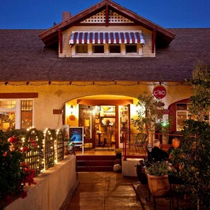 Exterior - Downtown Phoenix Studio – Walk to Arts & Dining (Phoenix)
