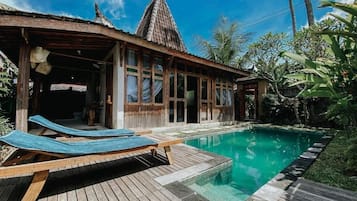 Piscine couverte