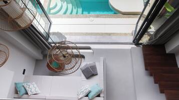 Luxury Villa, Pool View | Interior