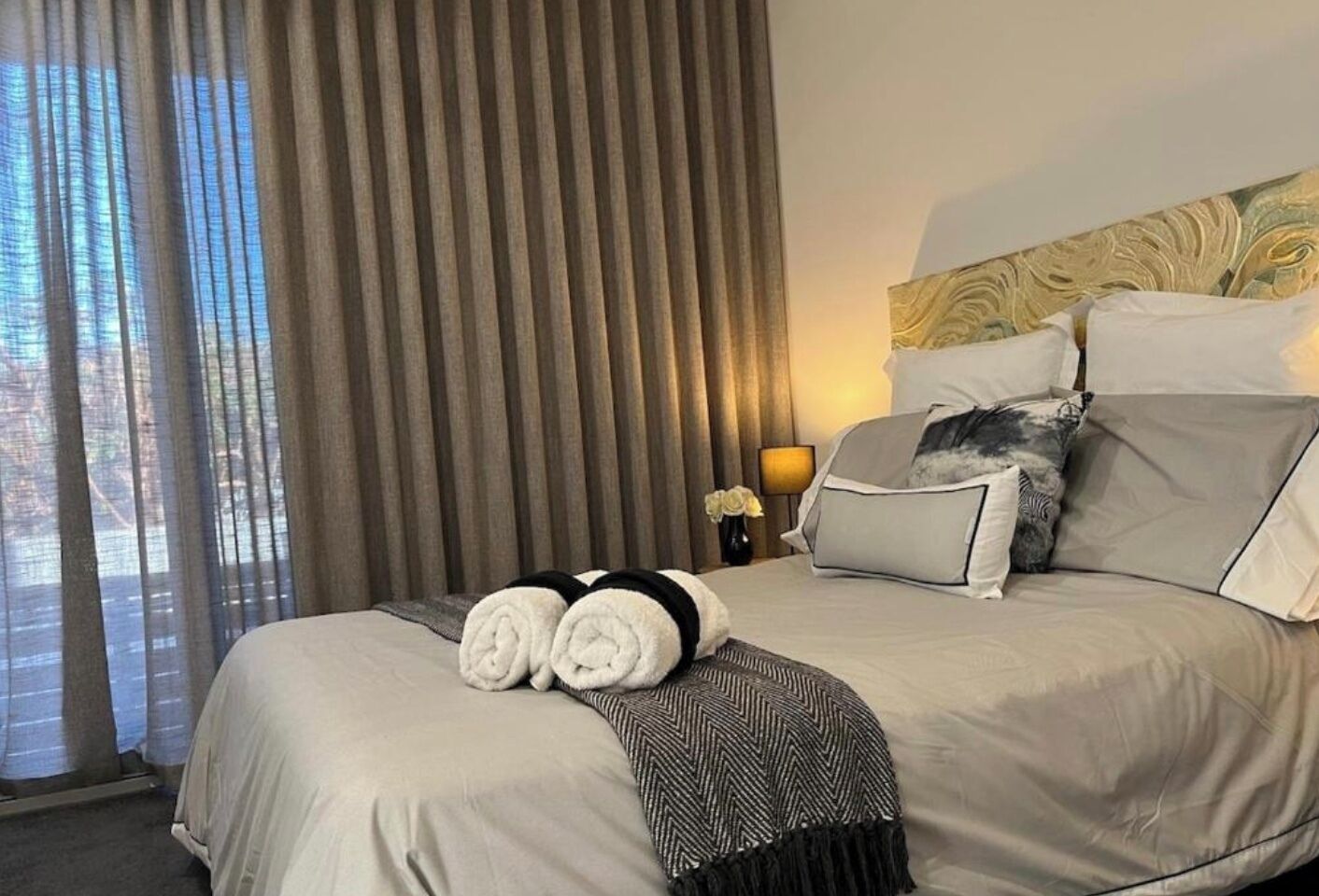 2 bedrooms, iron/ironing board, Internet, bed sheets