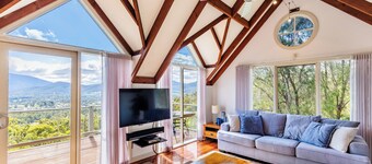 Mount View Estate - A Luxury Getaway with Unforgettable Views