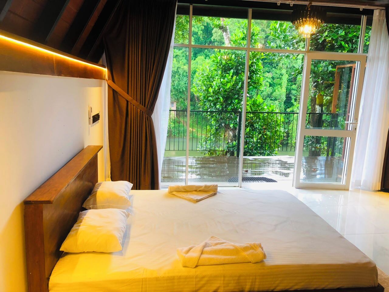 Comfort Double Room, Balcony, River View | Desk, free WiFi
