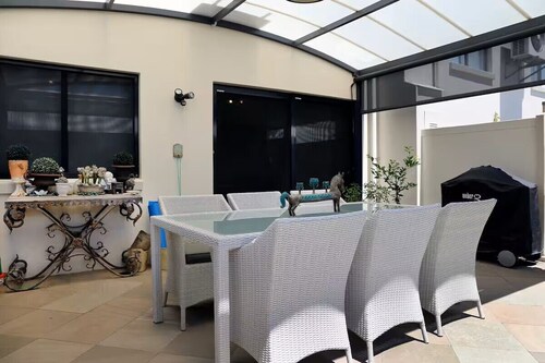 Modern Town House