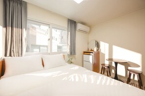 Free WiFi - EASY STAY in Sinchon Hongdae (Seoul)