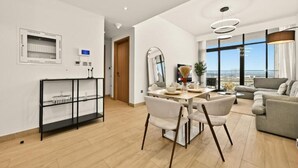 Dining - Bloomfields 1BR in Azizi Riviera 3  (Dubai)