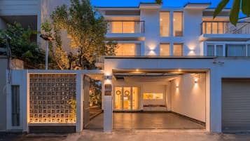 Luxury Villa, City View | Exterior