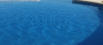 Vakantiewoning nabij Tarragona met 2 grote zwembaden en 10 min. Van het strand