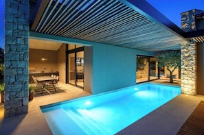 Pool - Villa Casa di Nova (Bale)