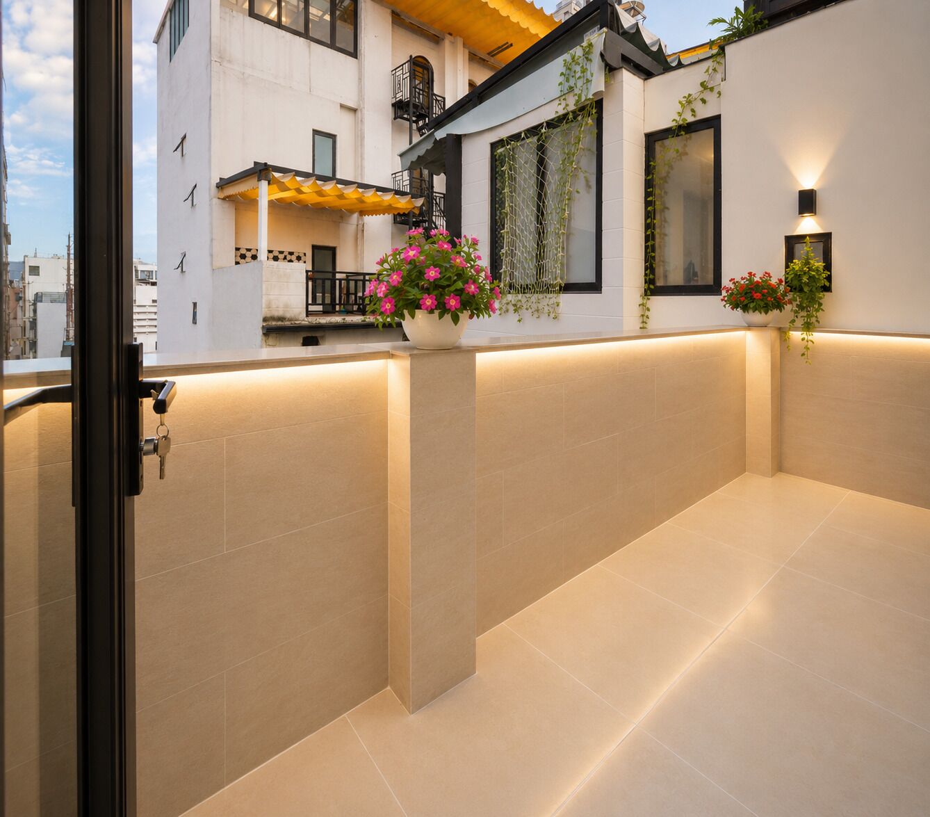 Habitación doble Deluxe, balcón, vista a la ciudad | Interior