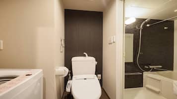 Standard Double Room, Non Smoking | Bathroom