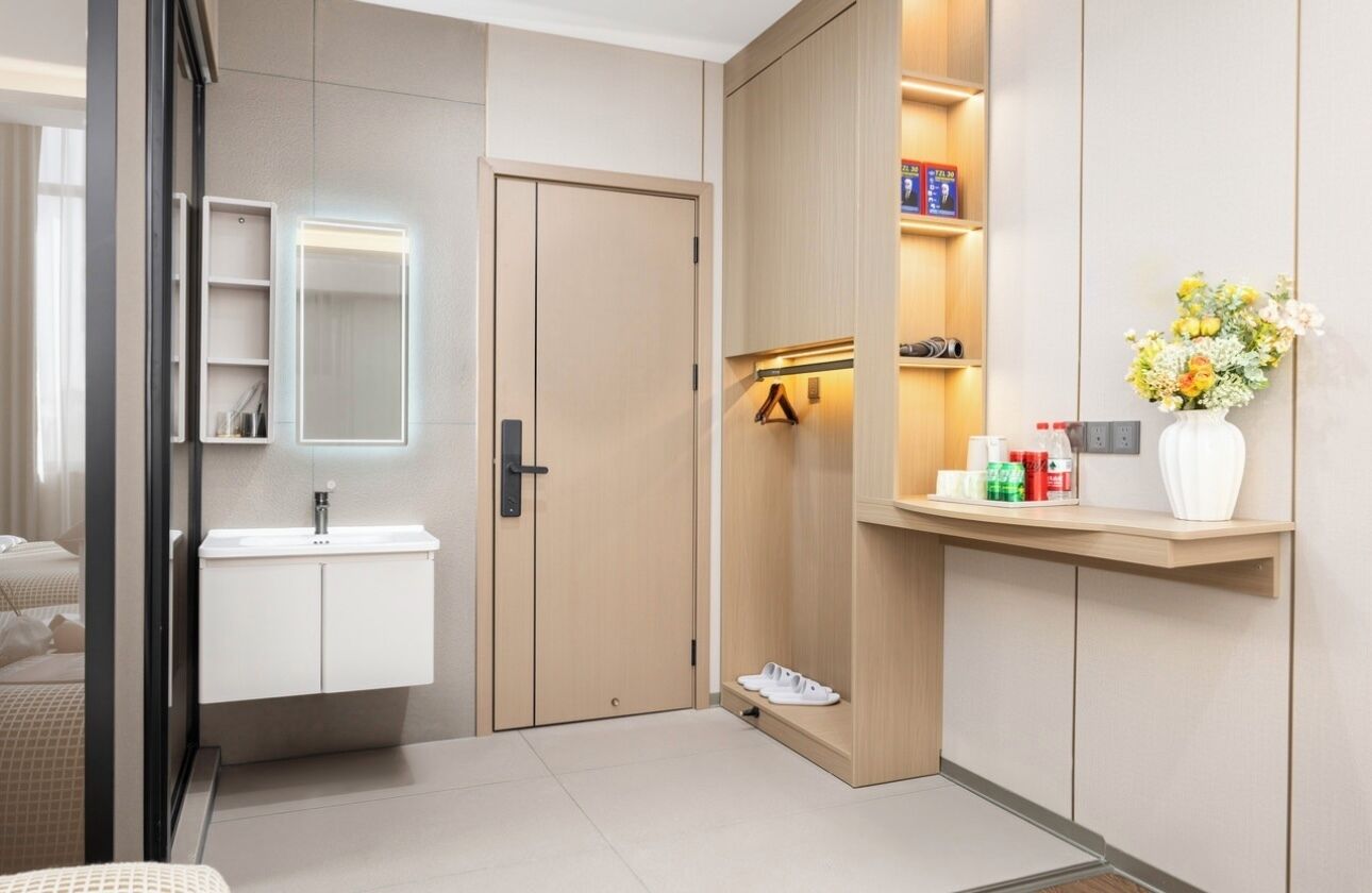 Executive Triple Room | Bilik Mandi | Pancuran mandi, pengering rambut, selipar, tuala disediakan 