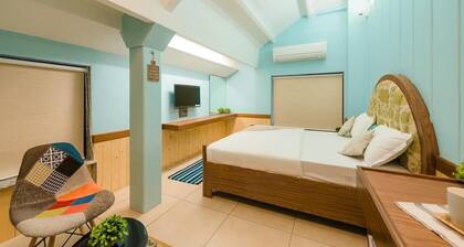Hotel Travellers Inn Near Fort