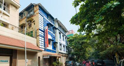 Hotel Travellers Inn Near Fort