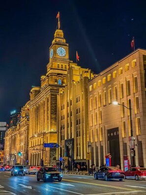 Ecotours - Jinglai Hotel (Chenghuang Xintiandi Lujiabang Metro) (Shanghai)
