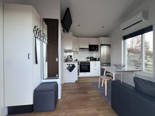 Cozy cottage with views in quiet nature - 17 min, Varberg & 27 min, Gekås Ullared