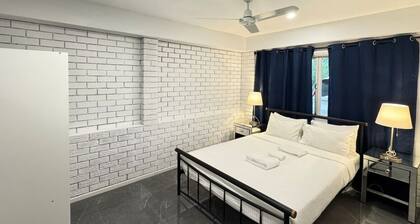 Pool House with 3 BDR 2 A/C