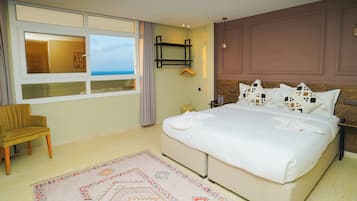 Signature Double Room, Sea View | Blackout drapes, soundproofing, iron/ironing board, free WiFi