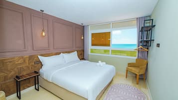 Blackout drapes, soundproofing, iron/ironing board, free WiFi