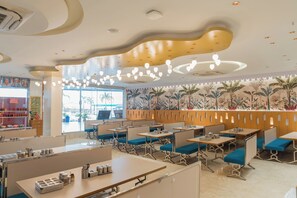 Dining - Hotel Rangoli (Vesma)
