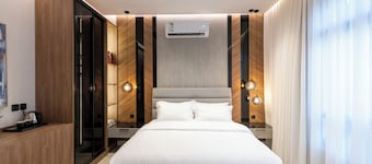 Elegant Studio Near Quba Mosque Prime Location