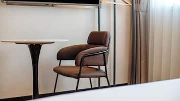 Standard | Interior