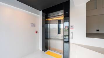 Elevator