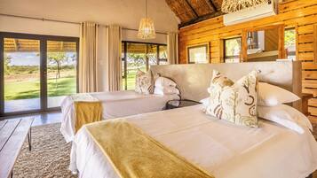 Luxury Villa | In-room safe, free WiFi, bed sheets