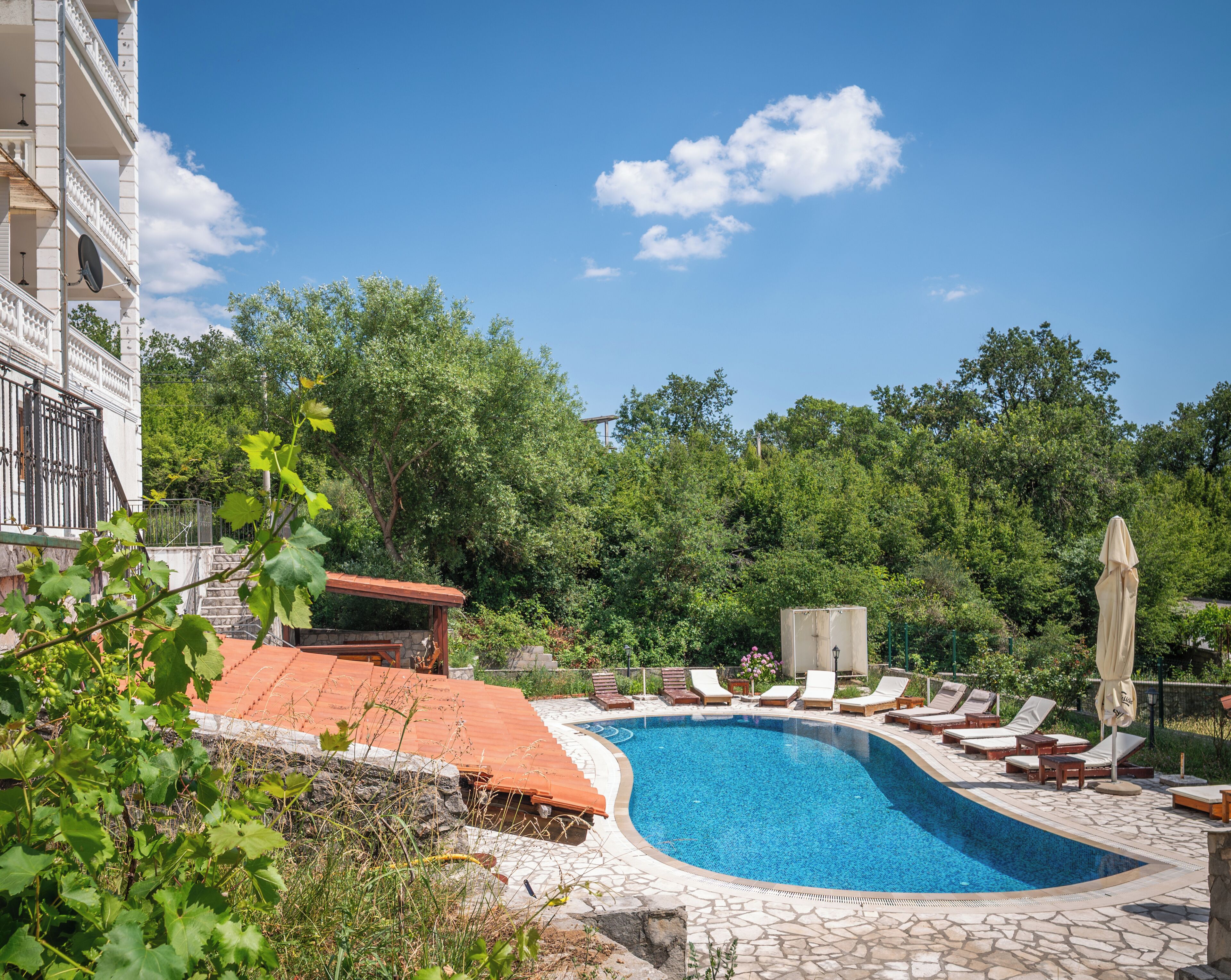 Seasonal outdoor pool
