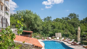 Seasonal outdoor pool