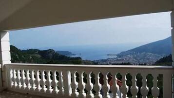 Superior Apartment, Partial Sea View | Terrace/patio