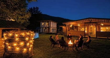 River side and near forest chalet in Brad/Ribita perfect for a relaxing getaway.