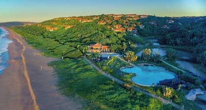 Ultra-Luxury 4-Bedroom en-suite self catering Villa in Zimbali Coastal Resort