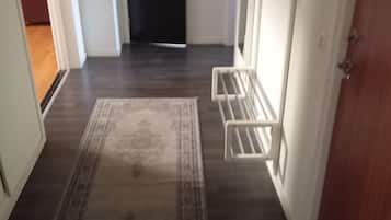 Apartamento, 2 habitaciones, fumadores, balcón | Interior
