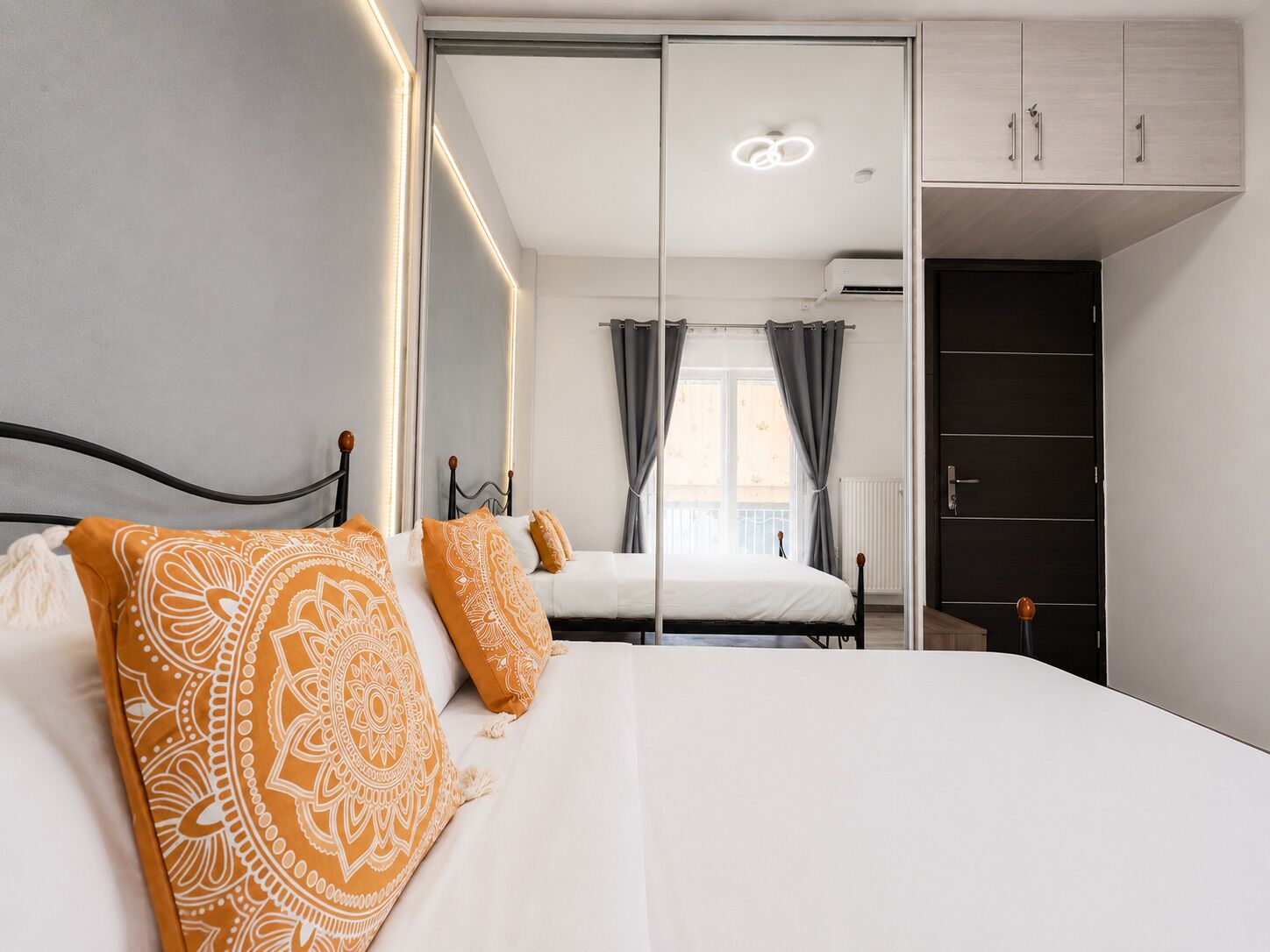 1 chambre, fer et planche à repasser, accès Internet, draps fournis