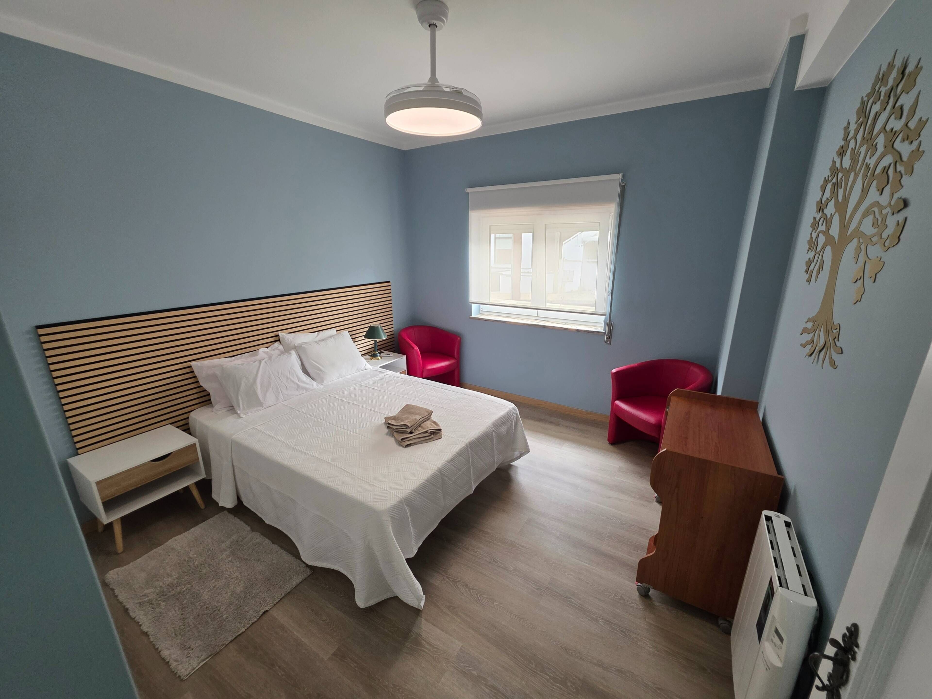 1 bedroom, internet, bed sheets