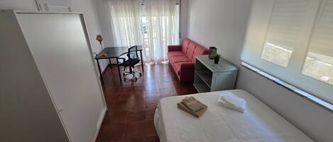 1 bedroom, Internet, bed sheets