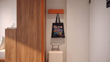 Allergikerbettwaren, Zimmersafe, Bügeleisen/Bügelbrett, kostenloses WLAN