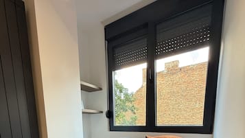 Luxury Apartment, Balcony, City View | Interior