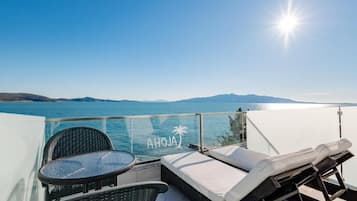 Suite Deluxe, balcon, au bord de la plage | Terrain de l’hébergement