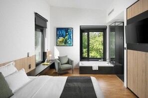 4 chambres, fer et planche à repasser, Wi-Fi, draps fournis