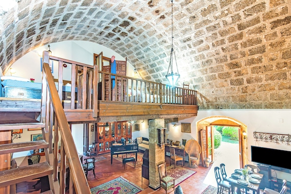 Standard House, 2 Bedrooms, 2 Bathrooms (Fort Galantè) | Dining - Fort Galante (Alghero)