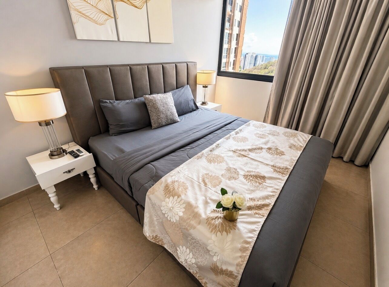 Seaview High Floor 2 Br Condo Near Walking Street - Pattaya City