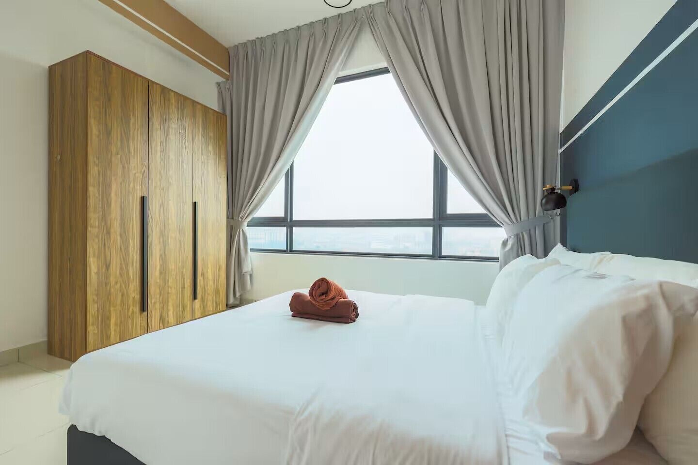 Apartment, 2 Bedrooms, City View | Iron/ironing board, free WiFi, bed sheets, wheelchair access